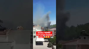 Antalya büyükşehir belediye başkanı böcek, cnn türk'te yangından hemen sonra katıldığı canlı yayınında, bugün en kötü günümüzü geçiriyoruz antalya olarak. Antalya Kemer 2 Ci Yangin Basladi Suan Kemer Antalya Yangin Youtube