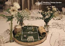 いいね 20件 コメント2件 wedding design gardenさん wdg the decorators のinstagramアカウント 机の上の森にある 小さなサッカー場にようこそ happouen happoenwedding ゲスト テーブル 装花 結婚式 テーブル サッカーパーティー