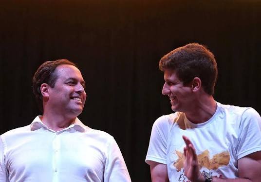 Paulo Câmara, parabéns pelo seu aniversário! Que consiga estar ao lado da família, momento tantas vezes adiado pela missão que assumiu, ainda mais exigente nos últimos tempos, mas tendo você sempre presente,