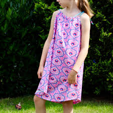 Im laufe der jahre sind wir eine umfangreiche anlaufstelle für kostenlose schnittmuster und gratis nähvorlagen geworden. Freebook Kinder Kleid Kakadu Gr 92 158 Hummelhonig