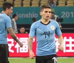 Lucas torreira's move to arsenal is imminent after the uruguay international confirmed that he was off to london to complete his medical with the north london club. Torreira Y Un Debut Lleno De Aciertos Ovacion 23 03 2018 El Pais Uruguay