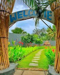 Gunung ini memang salah satu. Harga Tiket Masuk Taman Wisata Dira Park Jember Juni 2021 Wisatakaka