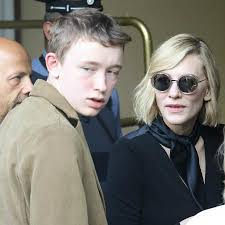 Dashiell John Upton Biography Facts Parents Net Worth April 13, 2008) in her arms.