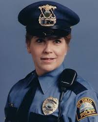 Inspiring story from FDNY Deputy Chief Paul Miller of a rescue made in 2022  by FDNY Lt. John Vanderstar of L-44, for which he won the Emily Trevor/Mary  B. Warren Medal. Just