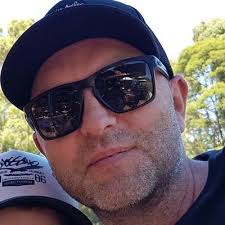 Glenn McLaughlin (@glogs20)