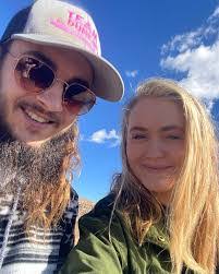 Emily Marion's Instagram, Twitter & Facebook