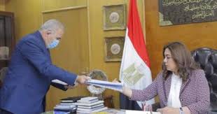 بعد ان يتم الاعلان عن النتيجة مباشرة يتم استخراج شهادة اتمام المرحلة الاعدادية، ويتم اولياء الامور بالتقديم بمرحلة الثانوية بمختلف انواعها من ثانوية عامة وثانوي فني وتمريض وتمريض عسكري وسياحة. Ler4d24 Naefdm