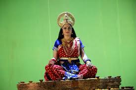 Gracy singh made her bollywood debut opposite aamir khan in the 2001 film lagaan. Lagaan Actress Gracy Singh To Play Goddess On Tv Orissapost