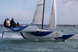 Le M24 Sur Foil De Gabart Course Au Large Bateau Francois Gabart Voilier