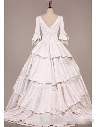 White lace tea gowns or lawn dresses popular in the edwardian times make for beautiful, simple, wedding dresses today. Hippie Victorian Wedding Dress New Style Vintage 3 4 Long Sleeves Wedding Dresses Ball Gown Lace Bridal Ball Gowns Dresses Old Fashioned Wedding Dresses Old Fashion Dresses Victorian Wedding Dress