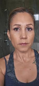 Lindy Cain's Instagram, Twitter & Facebook