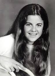 Phyllis Bess's Instagram, Twitter & Facebook