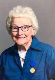 Happy birthday to my beautiful wife April Dirteater RD😍😍🎉🎉