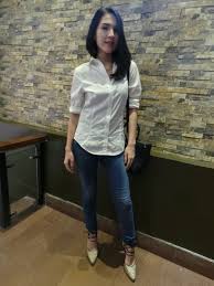 Penyebab kaki panjang sebelah memang banyak faktor yang memengaruhinya. Olivia Jansen Coba Gaya Rambut Asimetris Agar Lebih Fresh Beauty Fimela Com