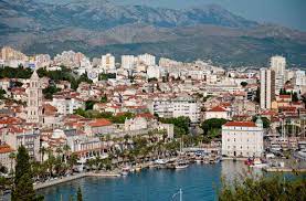Bestill reise til split & podstrana her! Split Lennot Hotellit Nahtavyydet Rantapallon Matkaopas