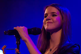 Marina Kaye, Une Voix exceptionnelle au Trianon