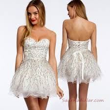 2019 Mini Elbise Modelleri Beyaz Kisa Straplez Kalp Yaka Tas Islemeli The Dress Elbise Modelleri Mini Elbise