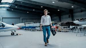 Igo Promotes The Film Polot With The Clock Machine Band Maciej Musia Owski Goes After His Dreams Teledysk Archyde