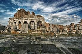 Santa maria capua vetere (neapolitan: Anfiteatro Campano Santa Maria Capua Vetere Italy Santa Maria Capua Vetere Santa Maria Places To See