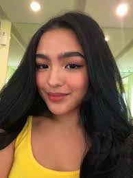 Francine Kyle's Instagram, Twitter & Facebook