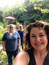 Late summer garden painting session