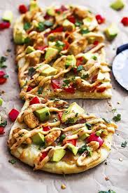 California Chicken Flatbread With Chipotle Ranch Sauce Creme De La Crumb In 2020 Homemade Bread Recipes Easy Food Clean Eating Salads