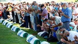 The srebrenica massacre occured in july 1995 in the bosnian town of srebrenica. Remembering The 1995 Srebrenica Massacre Of Bosniaks Europe News And Current Affairs From Around The Continent Dw 11 07 2020