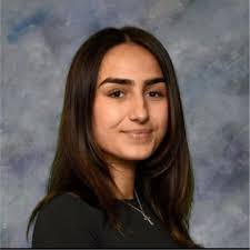 Marylou Byrne's Instagram, Twitter & Facebook