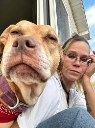 Big paws, big heart, best friend. 🥰