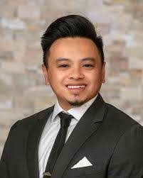 Tri Duong's Instagram, Twitter & Facebook