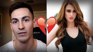 Avoid using yanet garcia in the title. Censor Claims Friction Over Money Was The Reason Behind Splitting With Yanet Garcia Dexerto