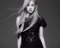 로제), is a new zealand singer based in south korea. Blackpink S Rose Stars In Saint Laurent S New Campaign Elle Canada