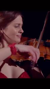 Christmas spirit everywhere — also in my academy @kmaberlin 🥰🎻🌟 I am  truly grateful for the kind people in my life ♥️ — both personally and  professionally. 🎶🎻 My dear maestros, I