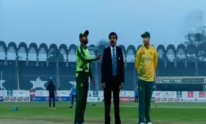 Both the teams will battle it out for the title, let's see who goes home with the cup. Mohammad Rizwan S 104 Run Knock Propels Pakistan To Victory In First T20i Against S Africa Sport Dawn Com