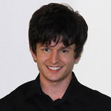 The 109 Best Singing Guitarists for Hire in San Francisco, CA