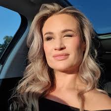 Win een diner voor twee! LIKE deze foto en schrijf hieronder "met welke  meatlover je bij Oniku wilt eten". Zo simpel is het en doe je mee aan de  winactie van de