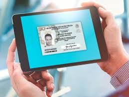 Siempre que sufre un delito, como el robo del auto o de la. Chau Tarjeta Verde Se Vienen Las Cedulas Digitales Para Autos Motos Y Conductores