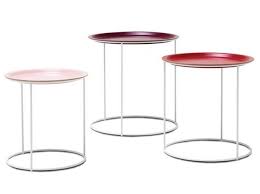 Premier housewares tables gigognes structure chromée blanc brillant lot de 3 42 x 40 x 40 cm. 40 Tables D Appoint Pour Toutes Les Envies Elle Decoration