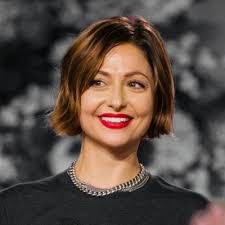 Lakisha Harfouche (@KishaGur)