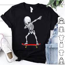 An ideal gift for any skater that loves heelflips, kickflips or laser flips. Beautiful Dabbing Skate Skeleton Skateboard Clothes Skater Boys Mens Shirt Hoodie Sweater Longsleeve T Shirt