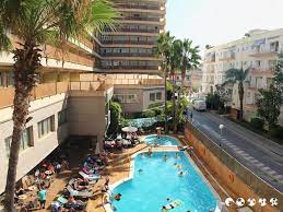 Amaika is located at spain, calella, carrer de la diputacio, 2. Flotila Zpevak Tema H Top Amaika Calella Camarillolittlethai Com