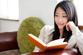 Apakah anda mencari gambar membaca png? 6 Manfaat Membaca Buku Untuk Otak