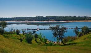 It feeds into the sorraia river channel from the montargil dam located in portalegre 's ponte de sôr, so it's arguably the cleanest option for dips, dives, and watersports. Alentejo Will Have Three New Beaches Travel Tomorrow