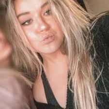 leslie barton (@lesliebarton14)