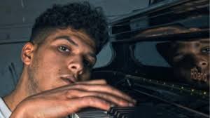 Faisal Chatar: dj, producer, StuBru-presentator en sidekick in 'De ideale  wereld'