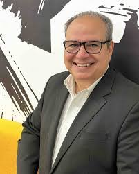 Scott Bakos's Instagram, Twitter & Facebook