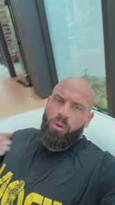 🗣️YOU READY‼️ . 🗣️20 Down & Back Up‼️ . 🗣️Meet Me, Llados, Mike Rashid & Garret  White in the BAYSHORE PURA VIDA PARK 9am Sat Oct 5th‼️ . 📍1756 N BAYSHORE  Dr📍 .