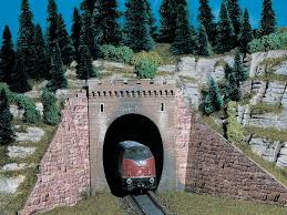 This text is machine translated. Modellbahnen Produkte Der Spur H0 Kibri 34103 H0 Tunnelportal 1 Gleisig Modellbau Tmp Tozi Media
