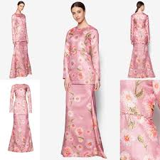 ⦁ permukaan kain lebih mengkilap. Baju Kurung Ikut Bentuk Badan Anda Cutecarry