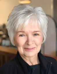 Rosalie Brainard's Instagram, Twitter & Facebook